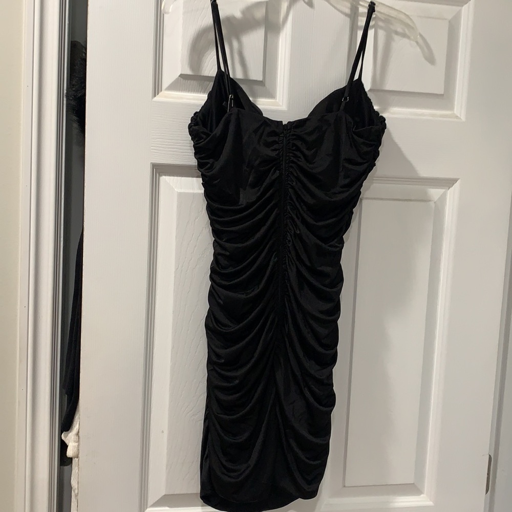 Dress - Picture 4 of 8